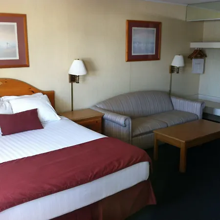 Thunderbird Inn Of Mackinaw City-2