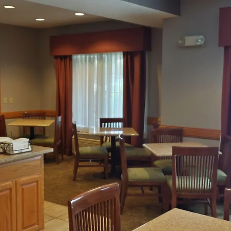 Country Inn & Suites By Radisson, Minneapolis-Shakopee-2
