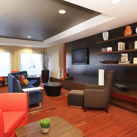 Courtyard By Marriott Roseville-3