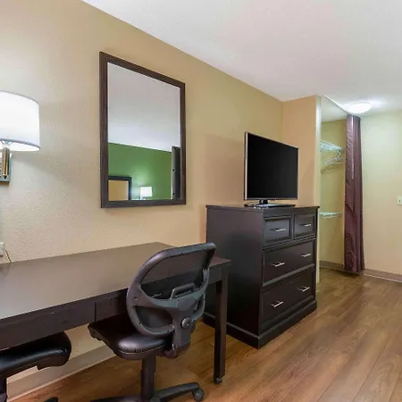 Extended Stay America Select Suites - Columbus - Worthington-2
