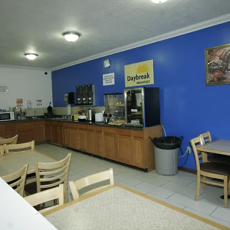 Days Inn By Wyndham Lehi-3