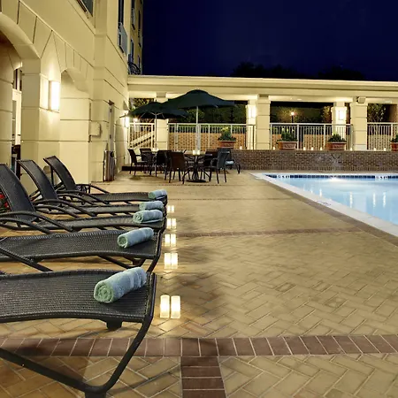 Courtyard By Marriott Charleston Historic District-3