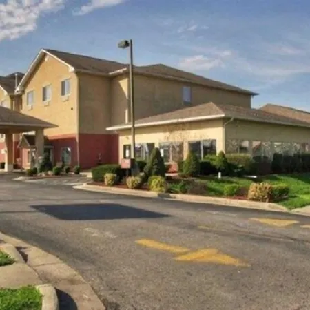 Comfort Suites Danville-2
