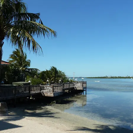 Courtyard By Marriott Key West Waterfront-3