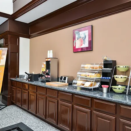 Quality Inn & Suites Waco North-3