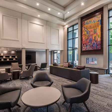 Courtyard By Marriott Reno-2