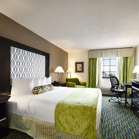 Wyndham Garden Wichita Downtown-3
