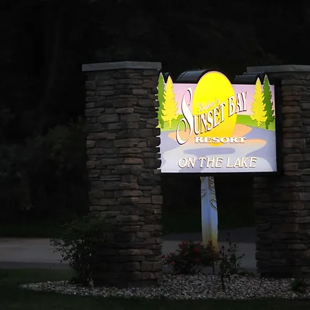 Sunset Bay Resort & Suites-2