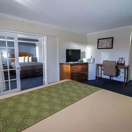 University Inn & Suites-3