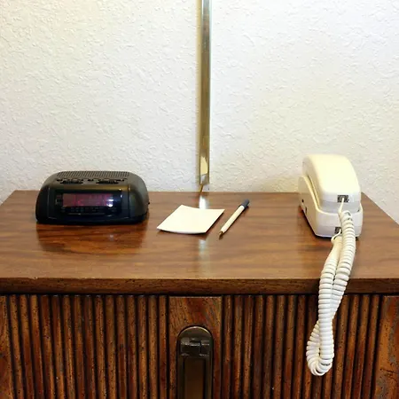 Town House Motel-3