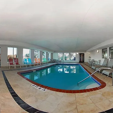 Comfort Suites Georgetown-3