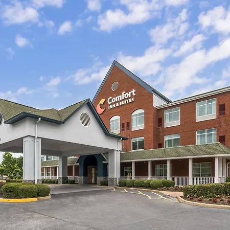 Comfort Inn & Suites Hampton Near Coliseum-2