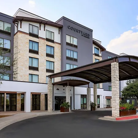 Courtyard Austin Airport-2