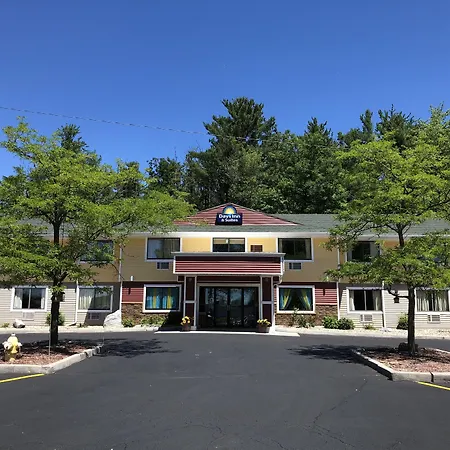 Days Inn & Suites By Wyndham Stevens Point-3