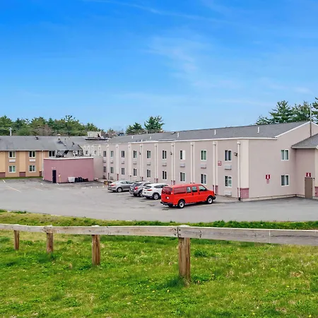 Americas Best Value Inn Foxboro-3