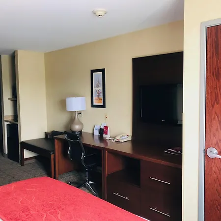 Comfort Suites Elkhart South-3