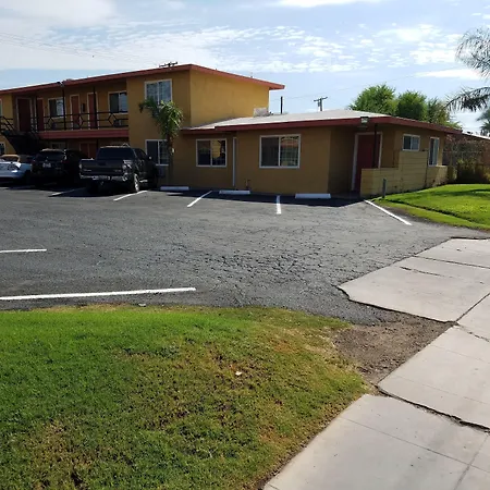 Classic Inn And Suites-3