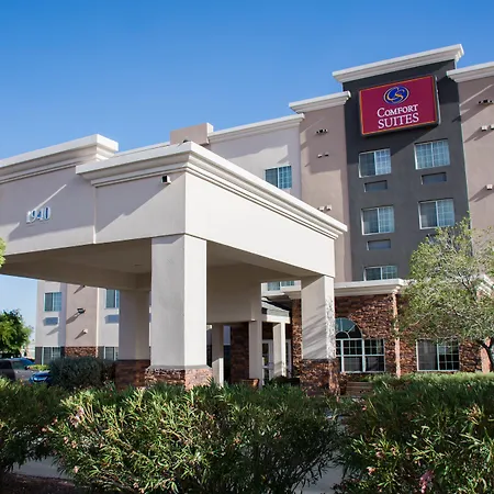 Comfort Suites El Paso Airport-3