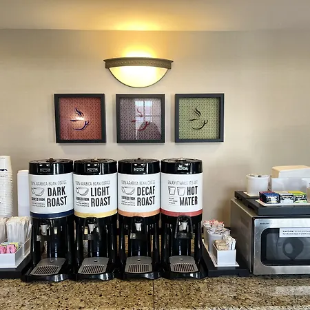Hampton Inn & Suites Murray-3