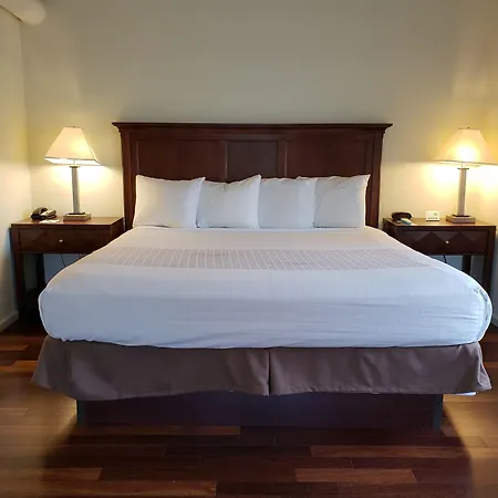 Grand Eastonian Hotel & Suites-2