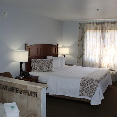 Brookstone Lodge Near Biltmore Village, An Ascend Collection Hotel-2