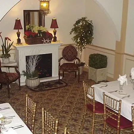 Shoreway Acres Inn & Cape Cod Lodging-2