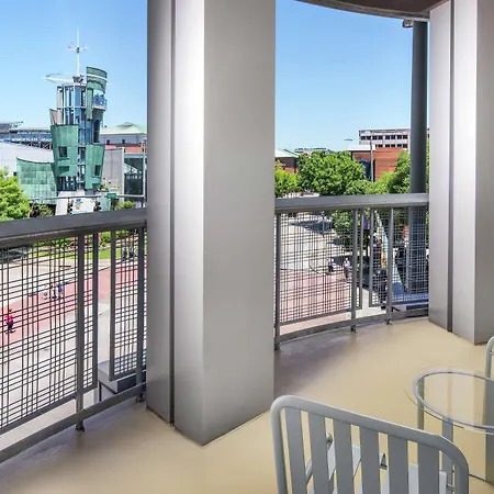Hampton Inn & Suites Chattanooga Downtown-2