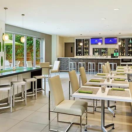 Element By Marriott Miami International Airport-3