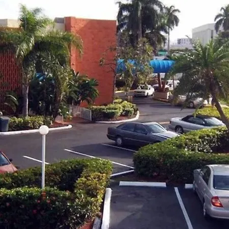 Knights Inn Hallandale-3
