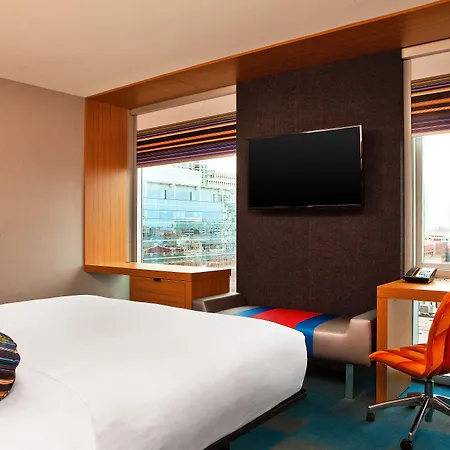 Aloft By Marriott Chicago Downtown River North-3