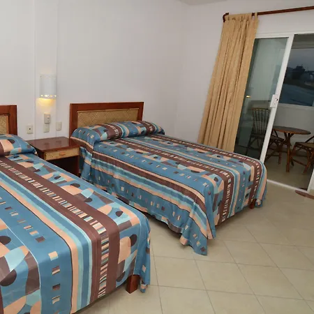 Hotel Suites Ixtapa Plaza-3