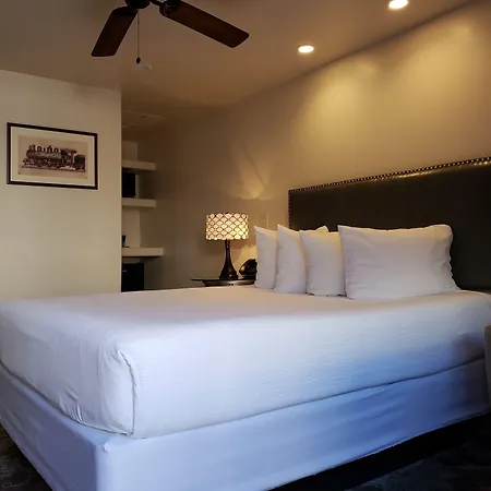 Iron Horse Inn-2