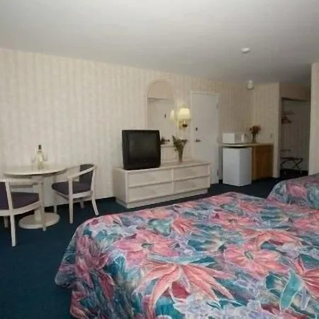 Winnapaug Inn-3