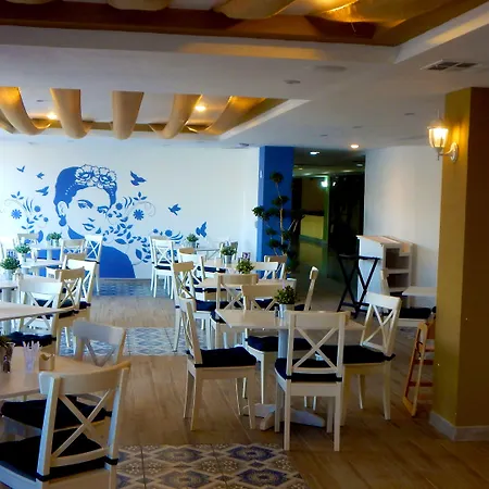 Hotel Corona Plaza-3