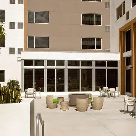 Element By Marriott Miami Doral-2