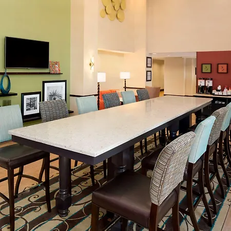 Hampton Inn & Suites Corpus Christi-3