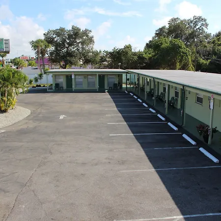 Sunshine Inn & Suites Venice, Florida-2