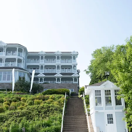 The Geneva Inn-3
