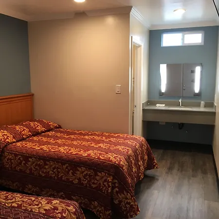 Lincoln Park Motel-2