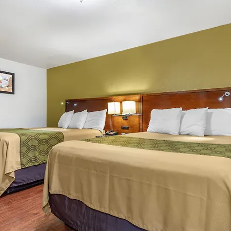 Rose City Inn & Suites-2