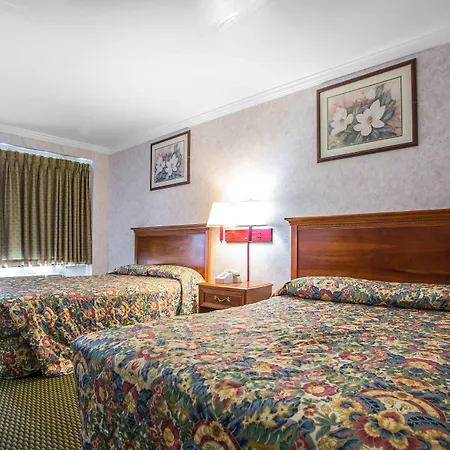 Downbeach Inn-2
