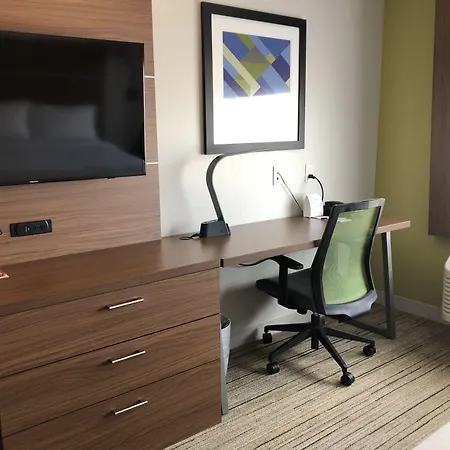 Holiday Inn Express & Suites Broomfield By Ihg-2
