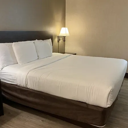 Quality Inn Wilkes-Barre Near Arena-3