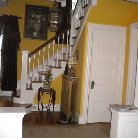 Fleetwood House Bed And Breakfast-2