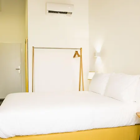 Bo - Alvares Cabral Guesthouse-3