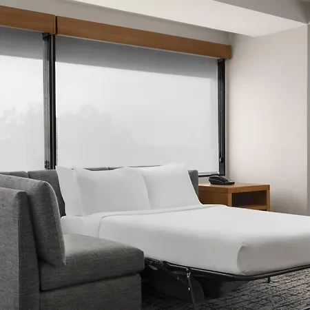 Hyatt Place Denver Cherry Creek-3