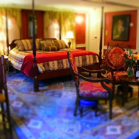 Daniels House Inn-3