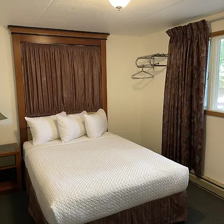 Trails End Motel-3