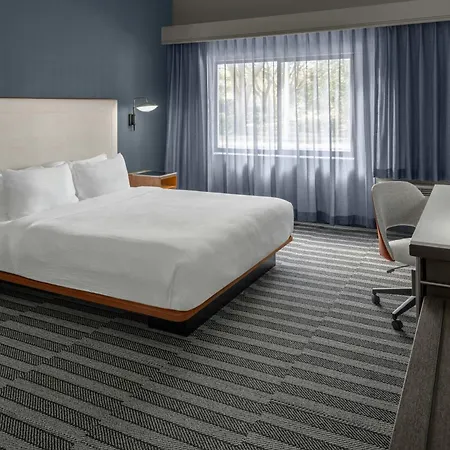 Courtyard By Marriott Fort Lauderdale Coral Springs-3
