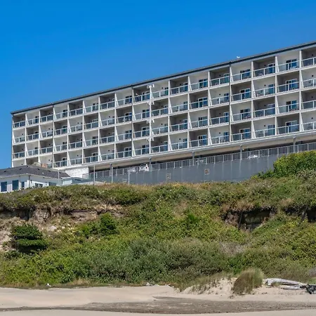 Elizabeth Oceanfront Suites, An Ascend Collection Hotel-3